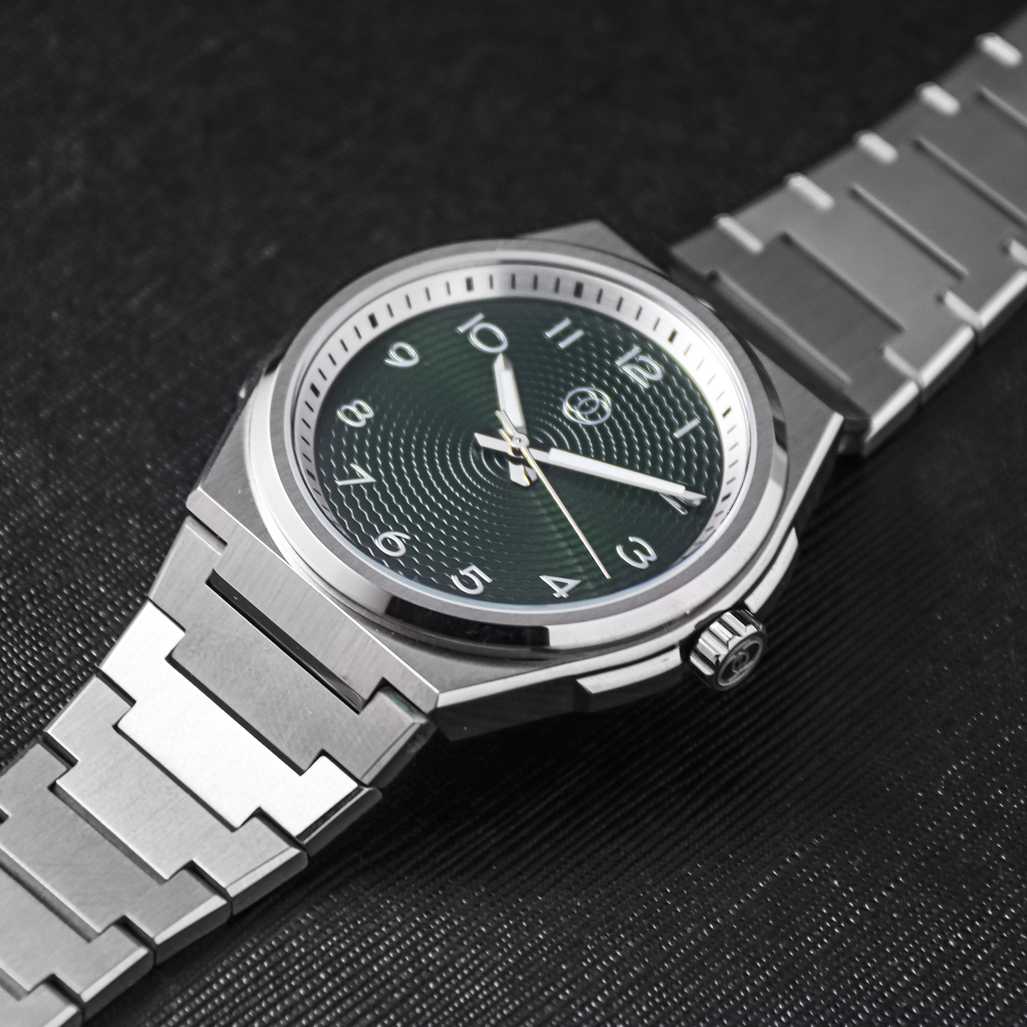 Meccano Classic Sports Green watch
